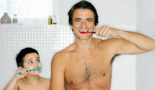 teach your child how to brush teeth and floss