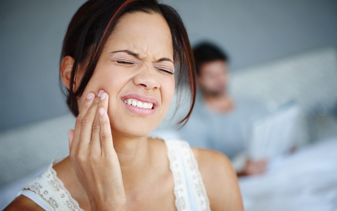 Why Does My Tooth Hurt? Reasons And Solutions!